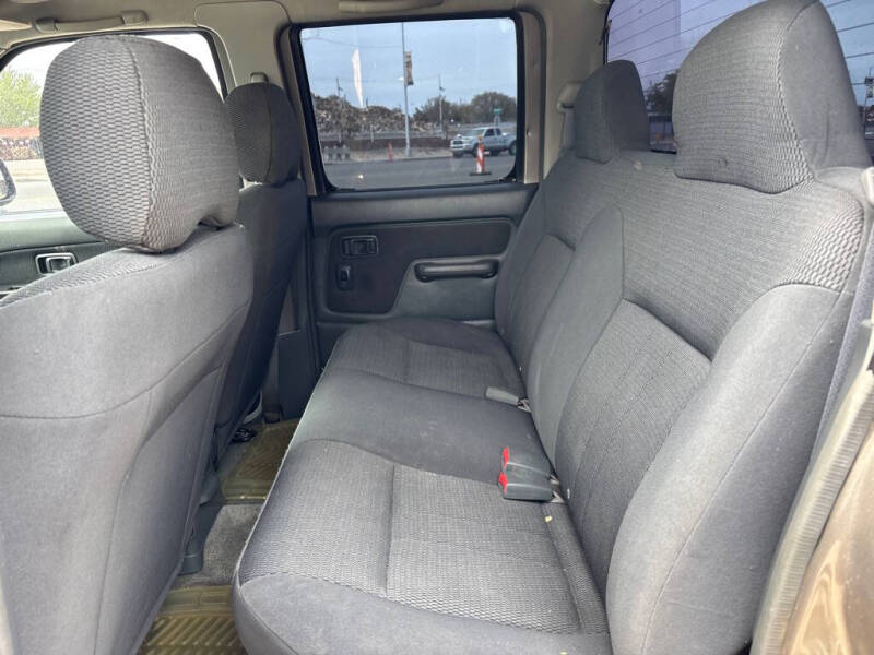 2004 Nissan Frontier