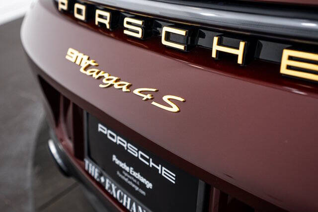 2021 Porsche 911 Targa 4S Heritage Design Edition