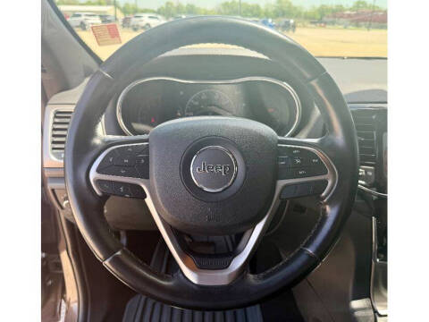 2020 Jeep Grand Cherokee Laredo E