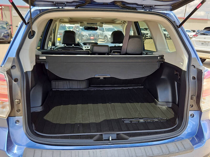 2017 Subaru Forester 2.5i Touring