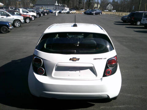 2016 Chevrolet Sonic LT Auto