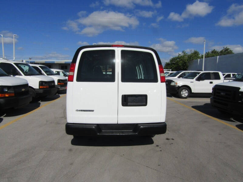 2007 Chevrolet Express Cargo Work photo 6