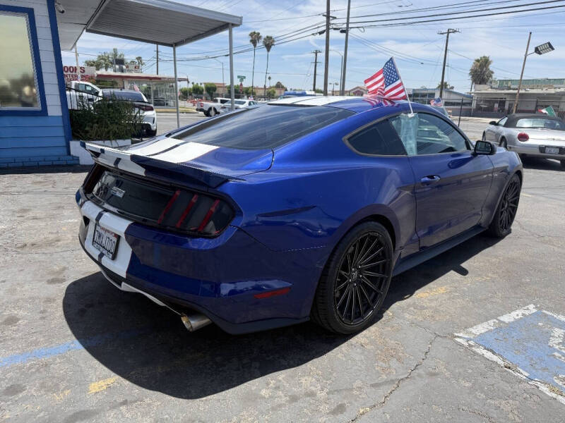 2015 Ford Mustang V6