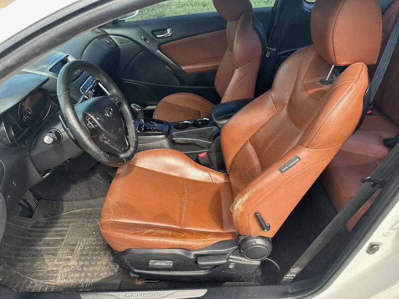 2012 Hyundai Genesis Coupe 3.8 Grand Touring