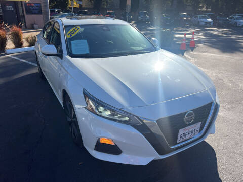 2022 Nissan Altima for sale at Sac River Auto in Davis CA