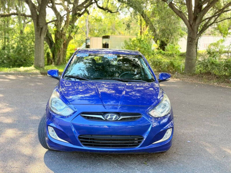 2013 Hyundai Accent SE