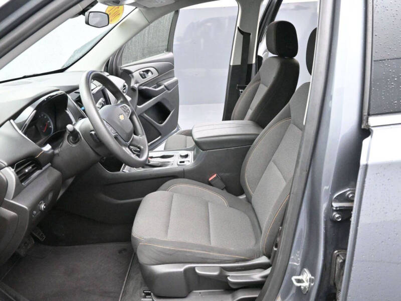 2021 Chevrolet Traverse LS