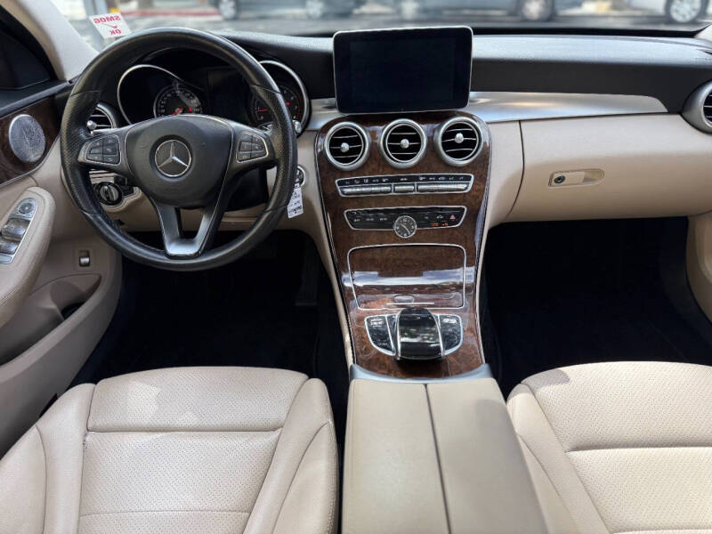 2016 Mercedes-Benz C-Class C 300 Luxury 4MATIC