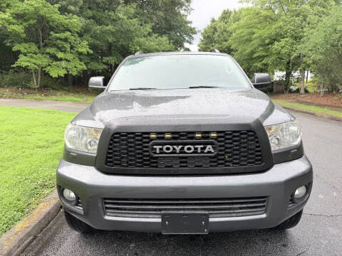 2015 Toyota Sequoia SR5