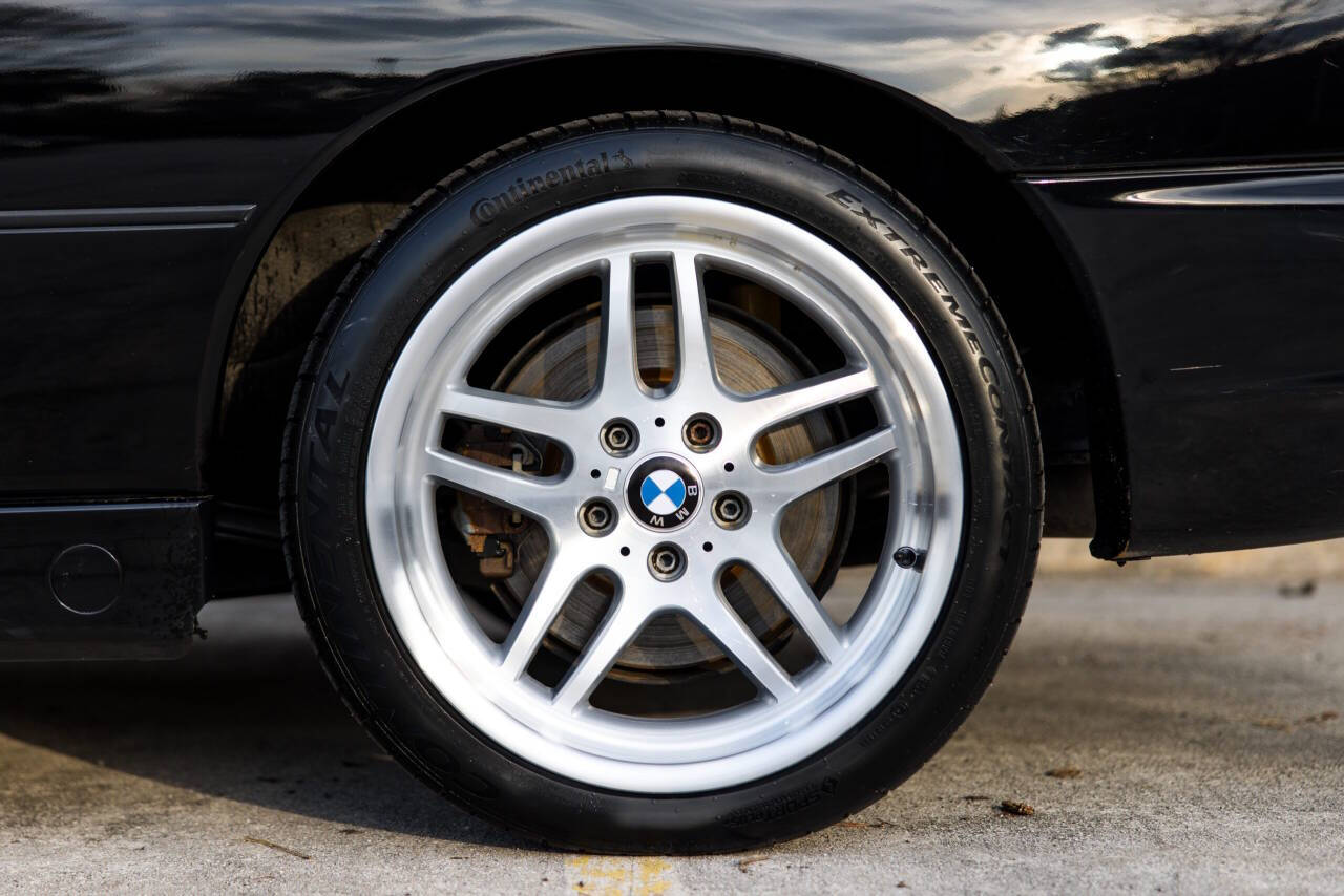 1997 BMW 8 Series 10