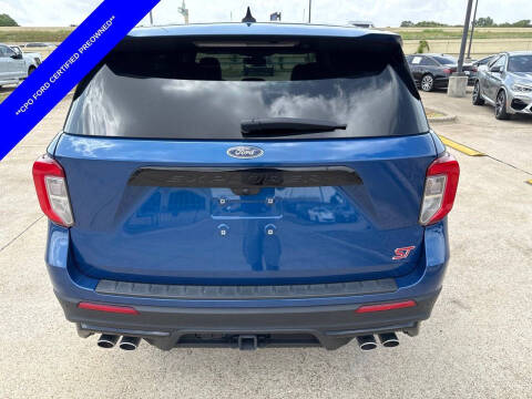 2022 Ford Explorer ST