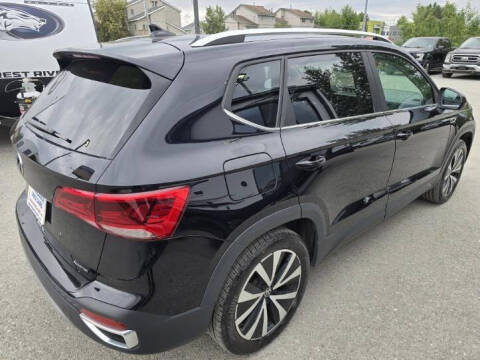 2022 Volkswagen Taos SE