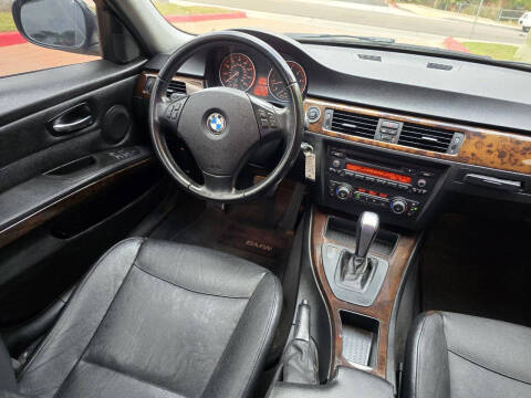 2011 BMW 3 Series 328i
