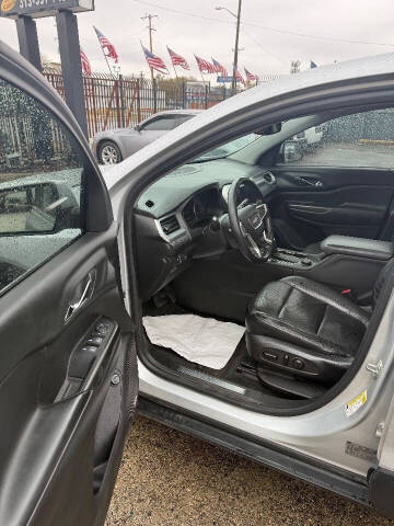 2017 GMC Acadia SLT-1