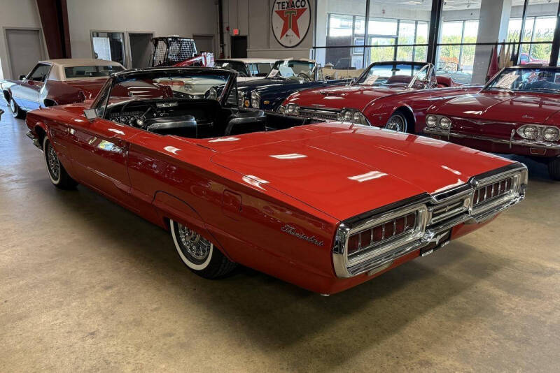 1965 Ford Thunderbird