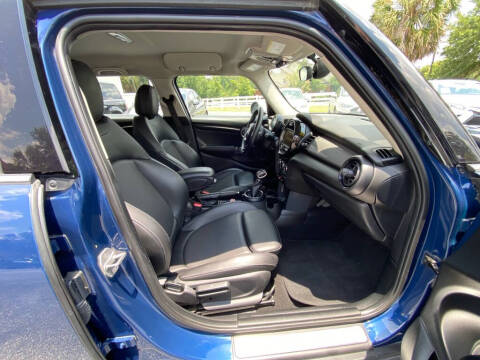 2016 MINI Hardtop 4 Door Cooper