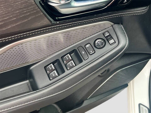 2024 Acura MDX SH-AWD w/Advance