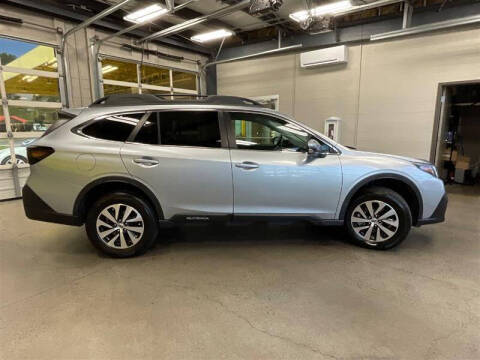2022 Subaru Outback Premium