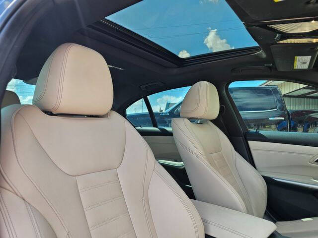 2022 BMW 3 Series 330i