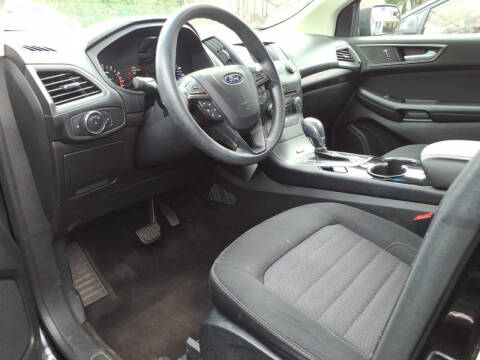 2018 Ford Edge SE