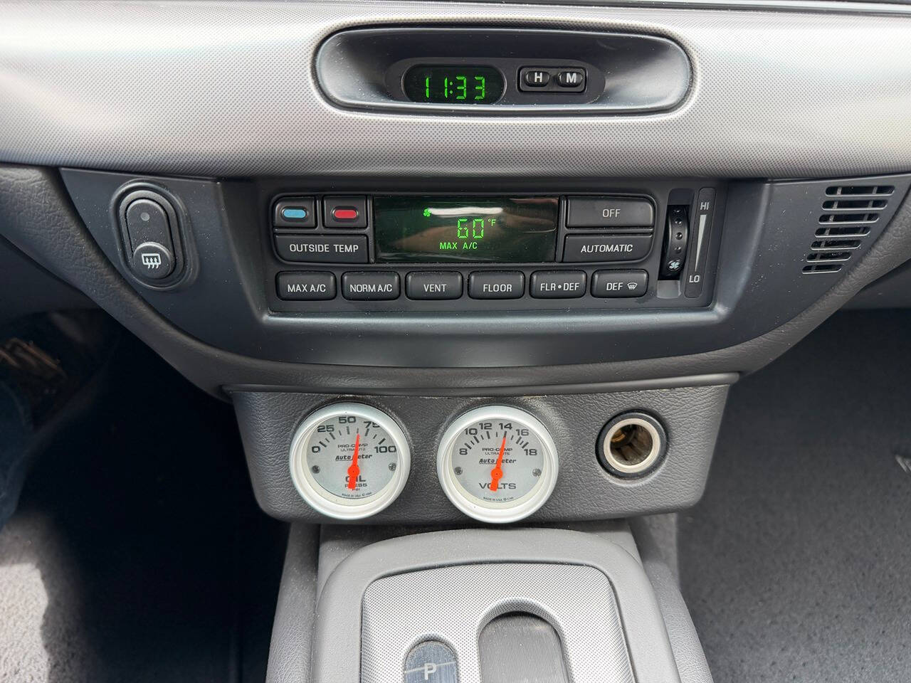 2003 Mercury Marauder 10