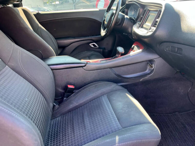 2016 Dodge Challenger