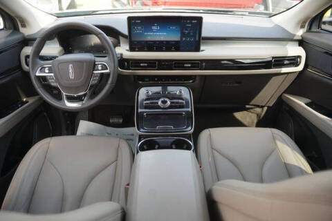 2023 Lincoln Nautilus Standard