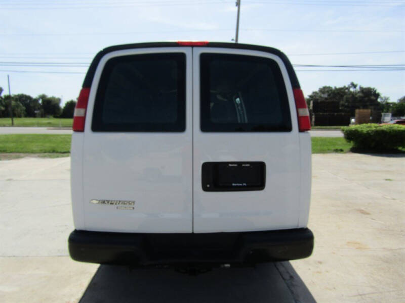 2015 Chevrolet Express 2500