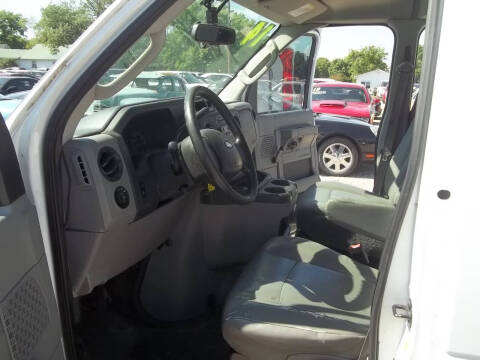 2014 Ford E-Series E-150