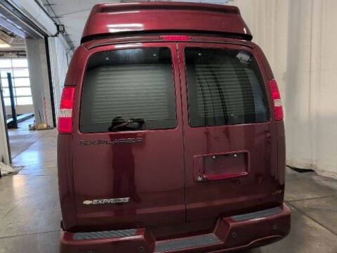 2021 Chevrolet Express LS 2500