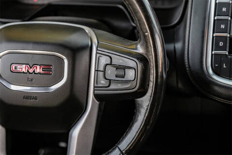 2022 GMC Yukon XL SLT