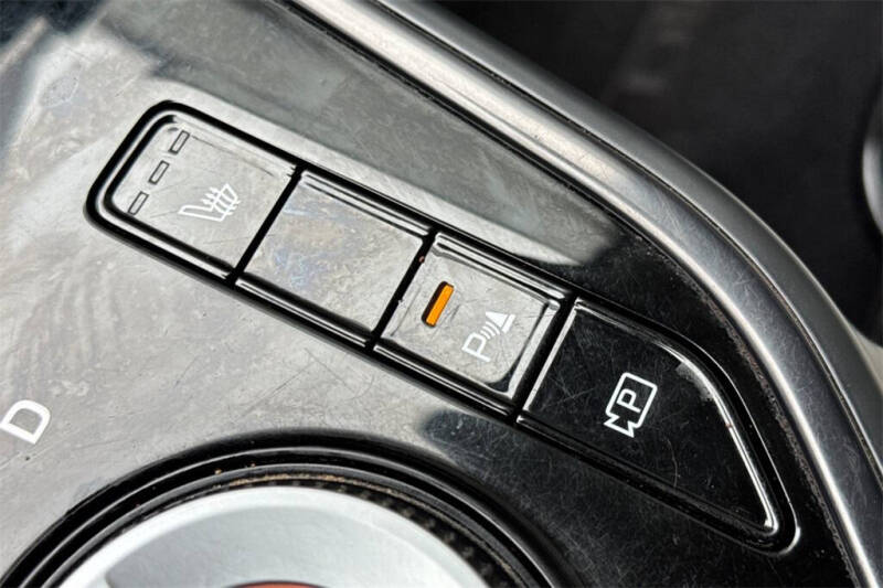 2023 Kia Niro EV Wind