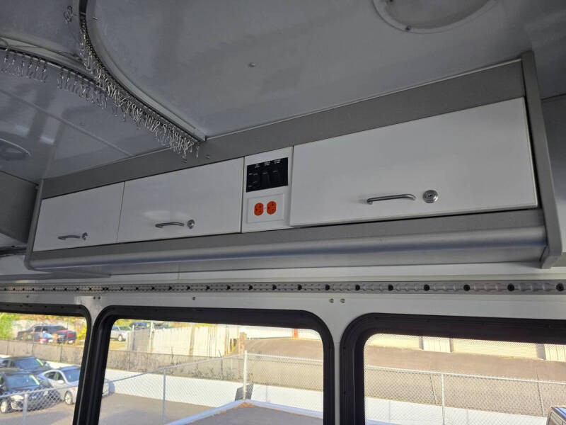 2012 Freightliner MBC Chassis