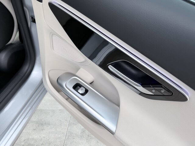 2022 Mercedes-Benz C-Class C 300