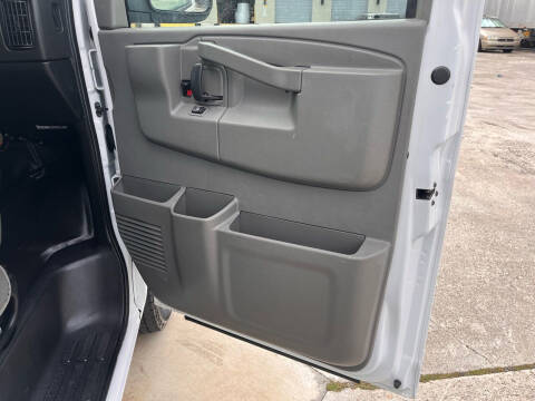 2019 Chevrolet Express 2500