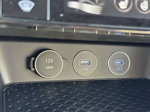 2026 Genesis G70 2.5T Standard