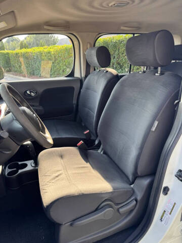 2009 Nissan cube