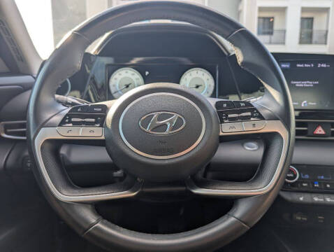 2022 Hyundai Elantra