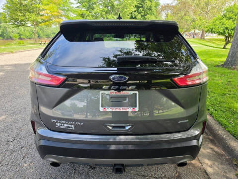 2021 Ford Edge Titanium