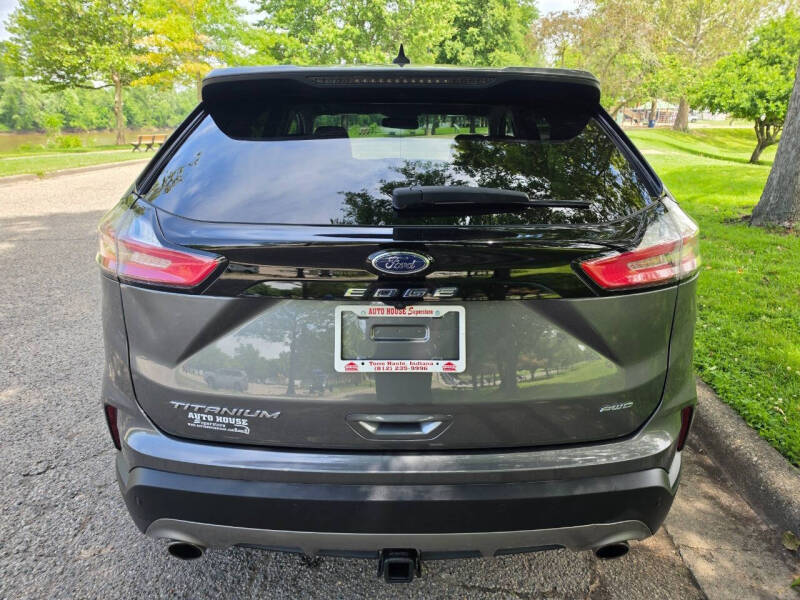 2021 Ford Edge Titanium