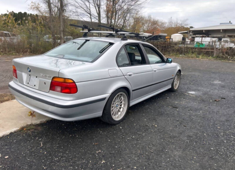2000 BMW 5 Series 540i