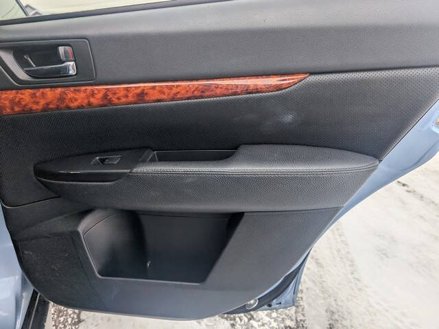 2011 Subaru Outback 2.5i Limited