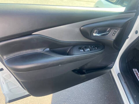 2020 Nissan Murano SL