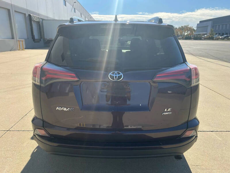 2017 Toyota RAV4 LE