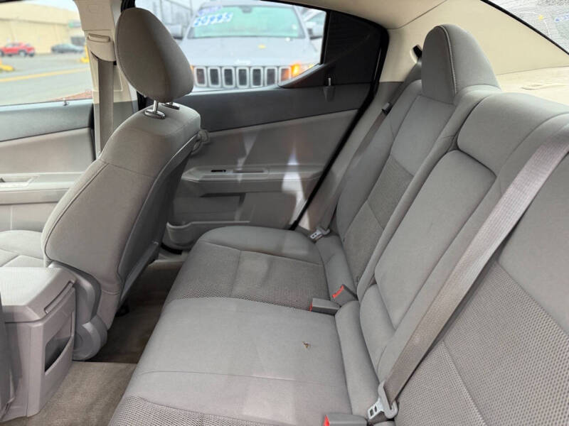 2008 Dodge Avenger SE