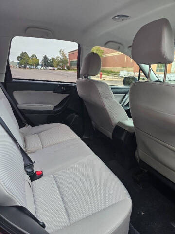 2016 Subaru Forester 2.5i