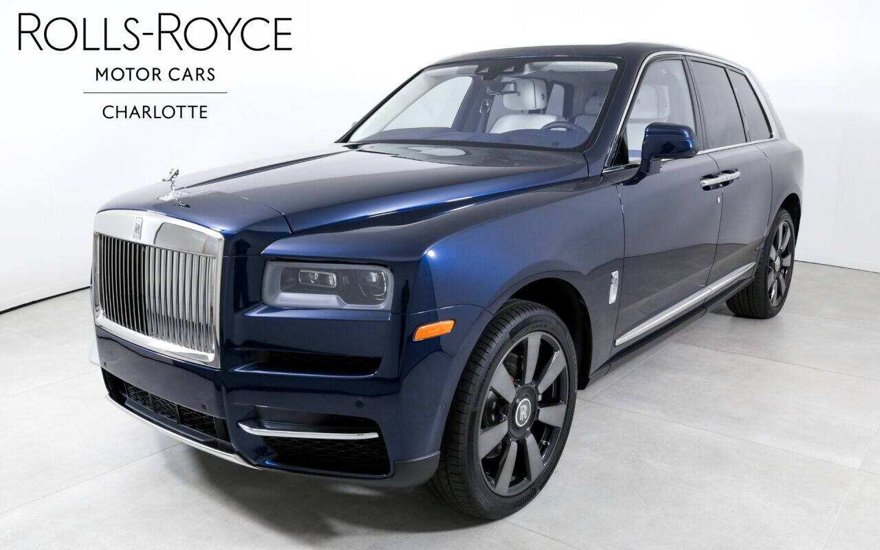 2023 Rolls-Royce Cullinan Review, Pricing, New Cullinan SUV Models