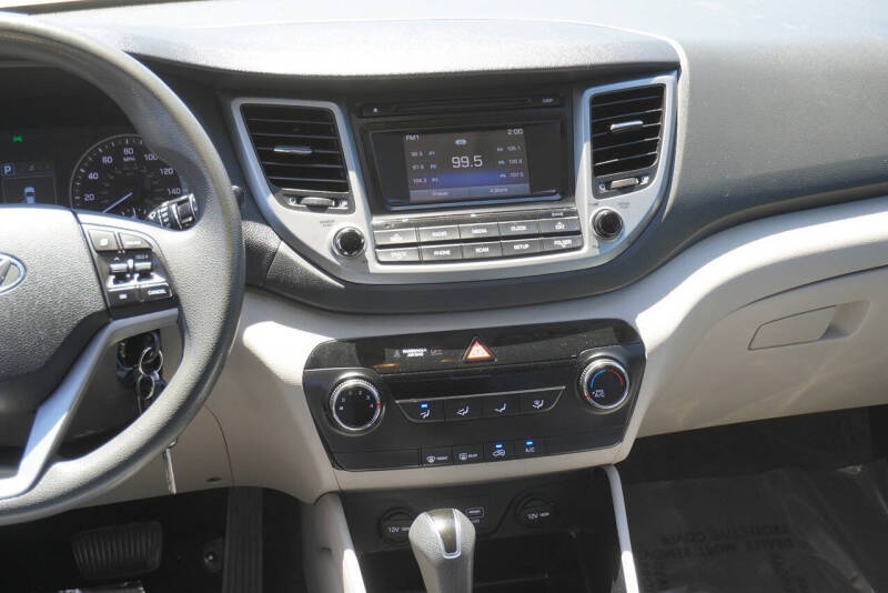 2017 Hyundai Tucson SE