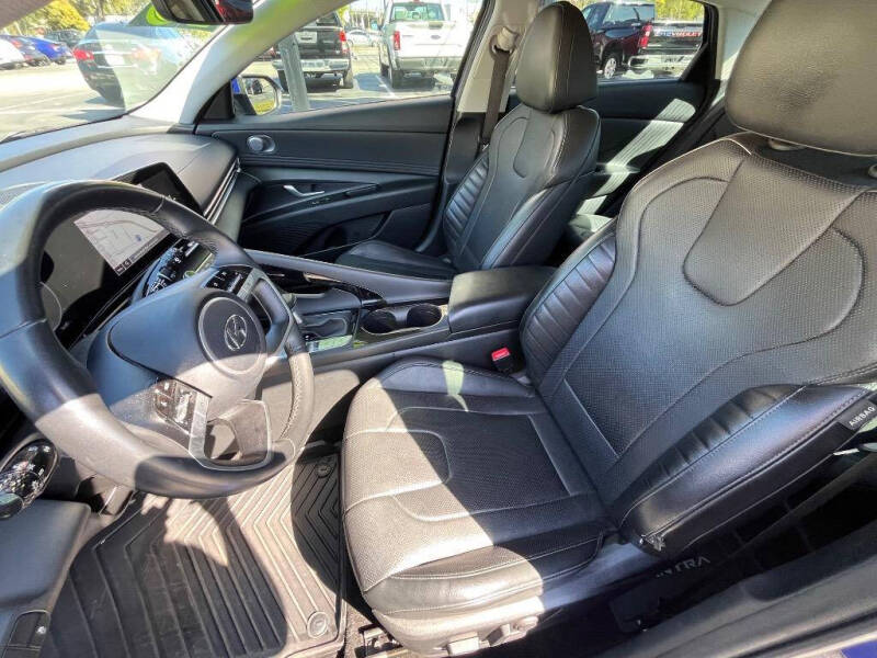 2023 Hyundai Elantra