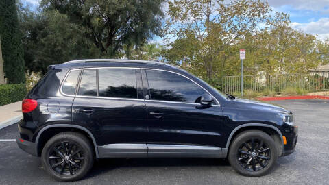 2017 Volkswagen Tiguan 2.0T Wolfsburg Edition 4Motion